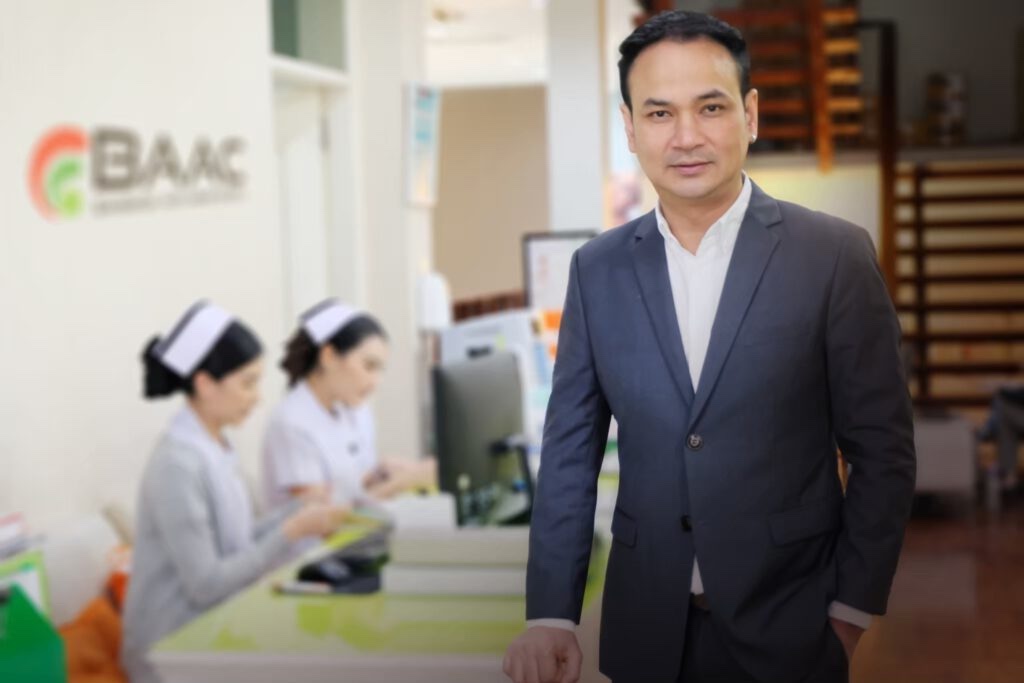 Mr. Tong Damrongsak Kiewpeng, founder of BAAC, at the clinic